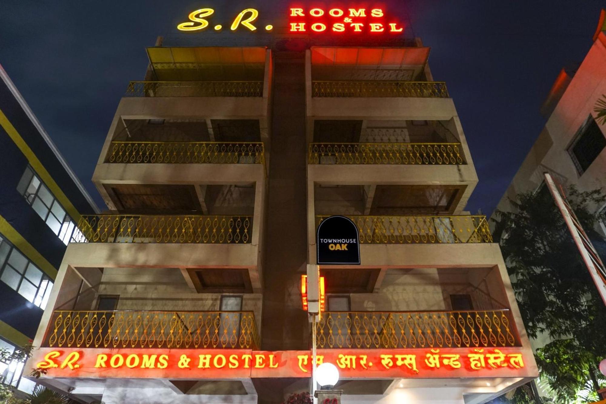 Super Townhouse Oak Sr Hotel Wakad Pune Zewnętrze zdjęcie